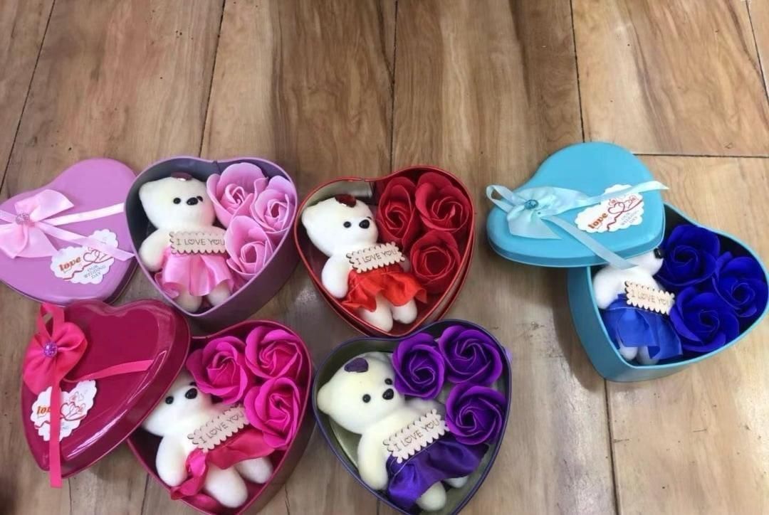 Romantic Rose Bear Gift Box - Artificial Flower Teddy for Valentine & Anniversary